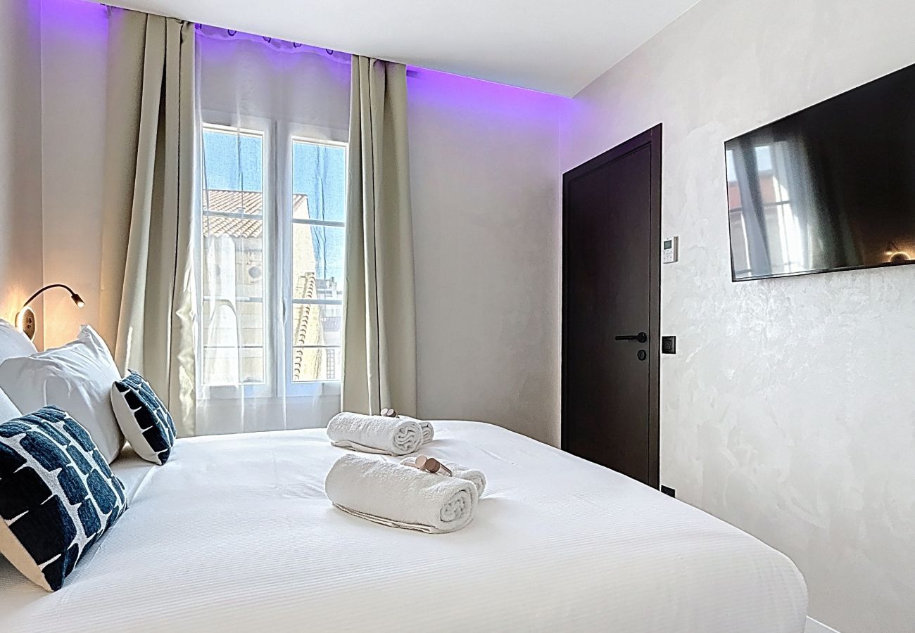 Appartement à Cannes - FREESIA - Residence 15 Antibes